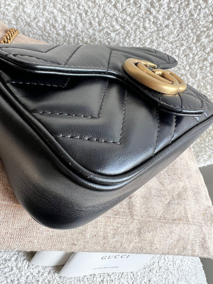 Gucci GG Black Marmont Super Mini Shoulder Bag (RRP £985)