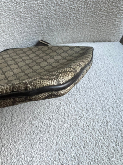 Gucci GG Canvas Messenger Bag