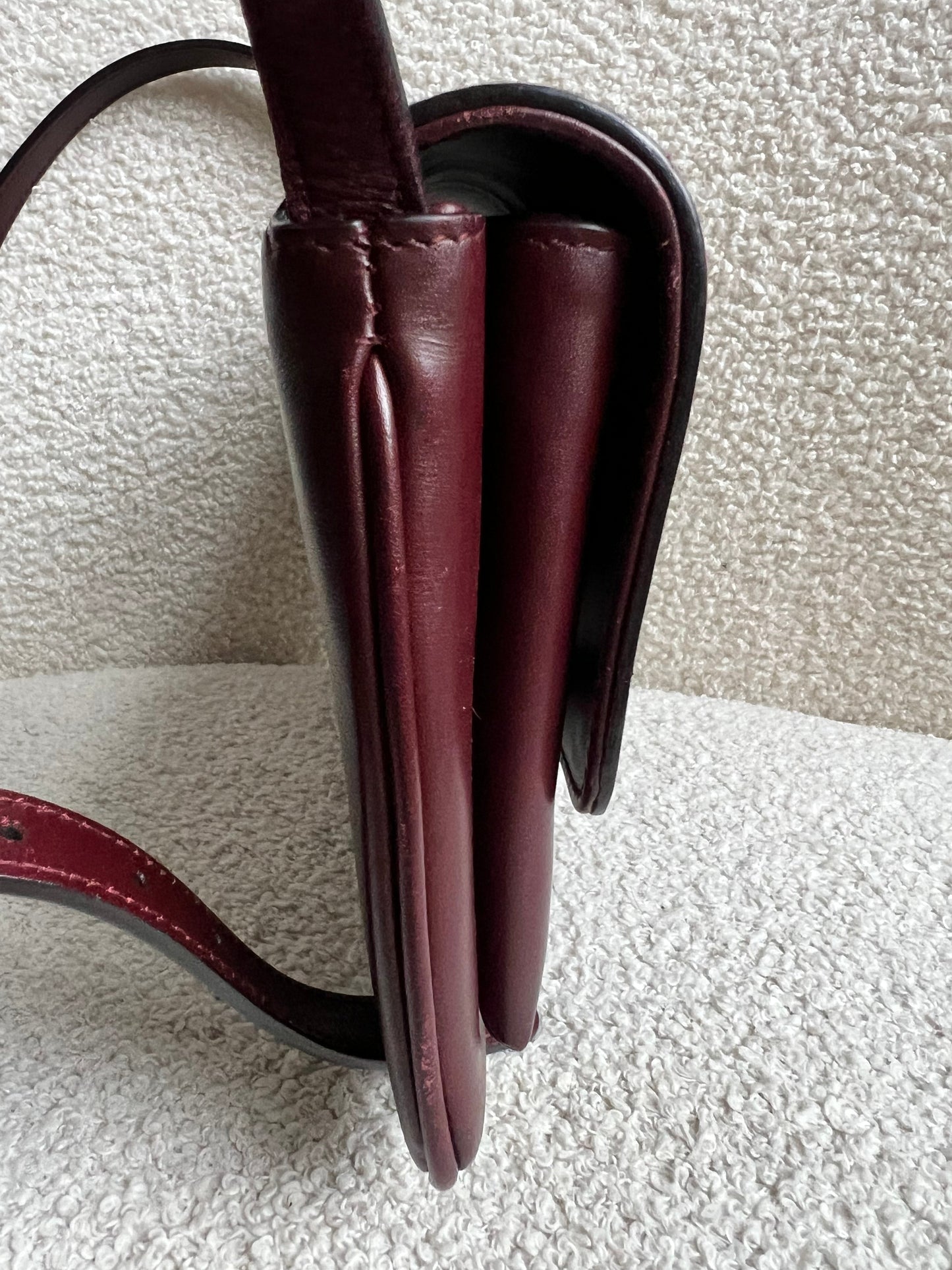 Gucci Burgundy Small Arli Shoulder Bag