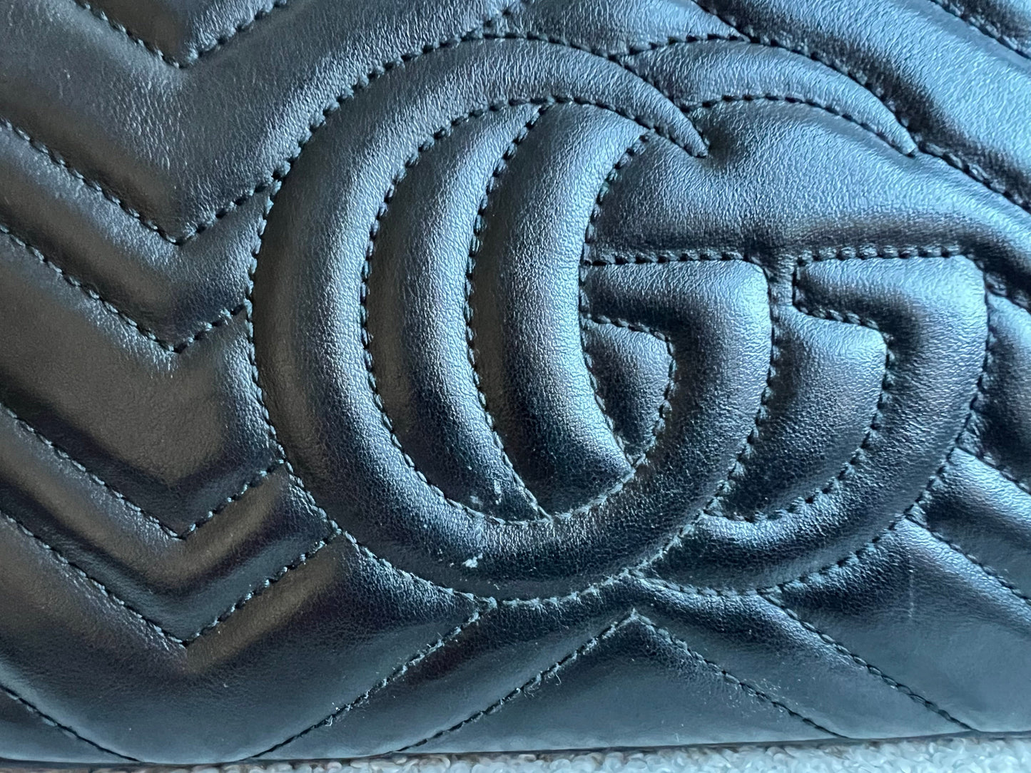 Gucci GG Black Marmont Small Shoulder Bag (RRP £1440)