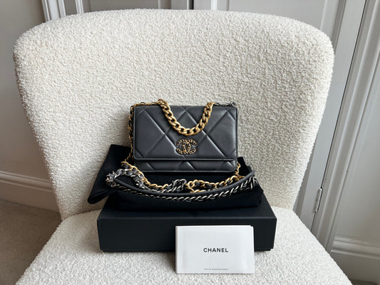 Chanel Grey 19 Wallet on Chain