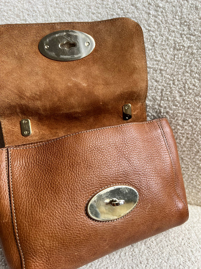 Mulberry Oak Regular Lily with Gold Hardware (RRP £995)