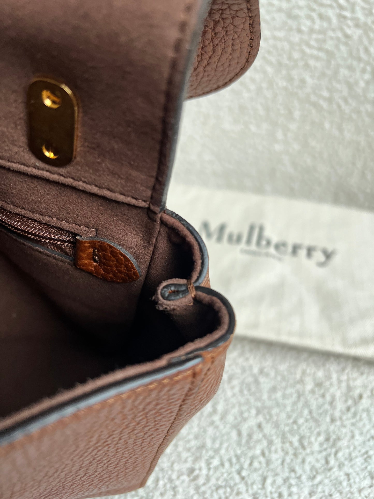 Mulberry Oak Regular Lily with Gold Hardware (RRP £995)
