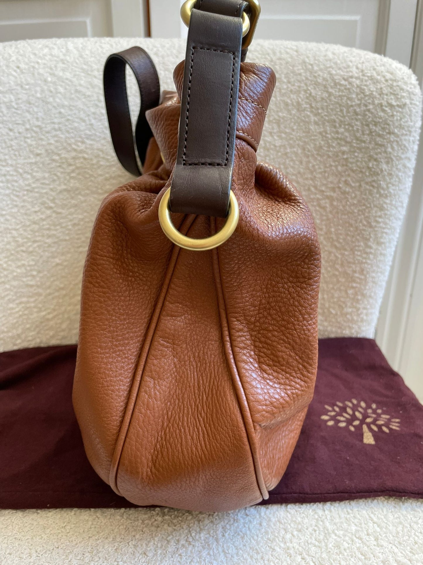 Mulberry Oak Mitzy Messenger