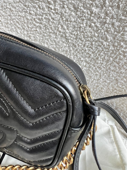 Gucci GG Black Marmont Mini Shoulder Bag (RRP £1,360)