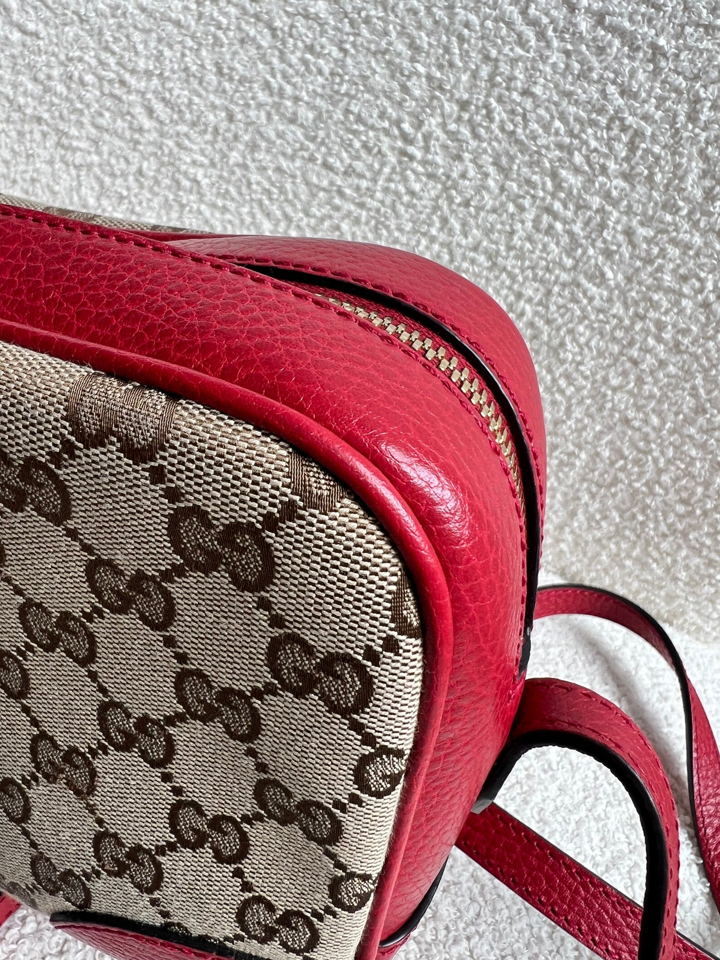 Gucci Bree GG Canvas Red Small Messenger Bag