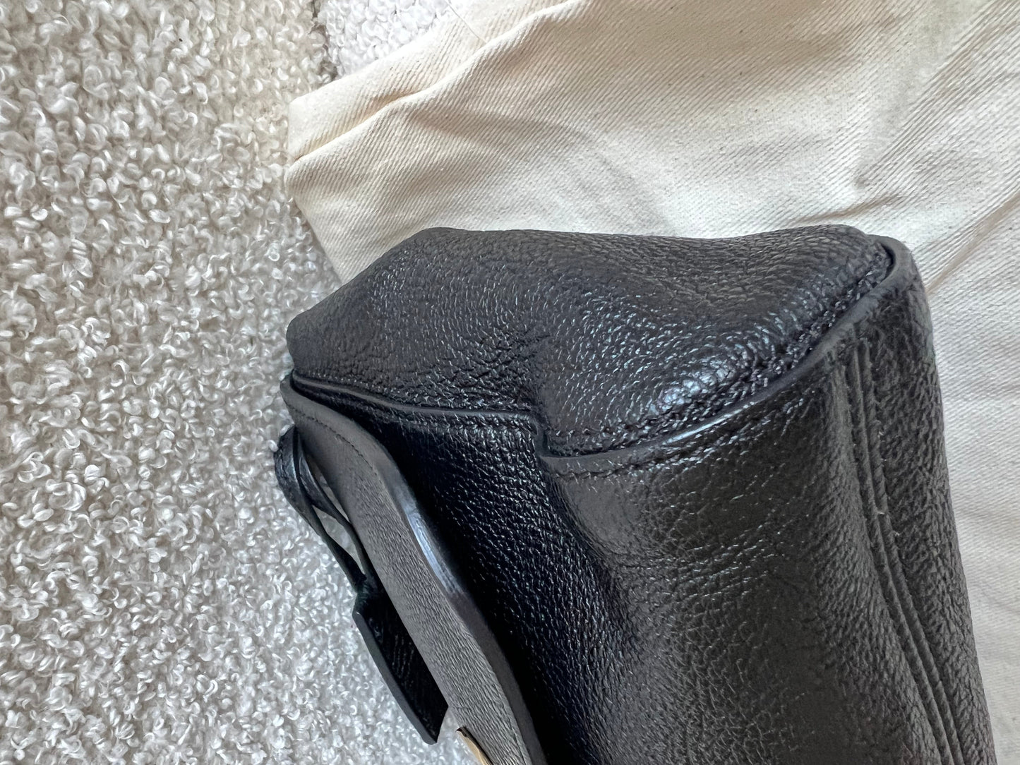 Mulberry Black Regular Lily with Gold Hardware (RRP £995)