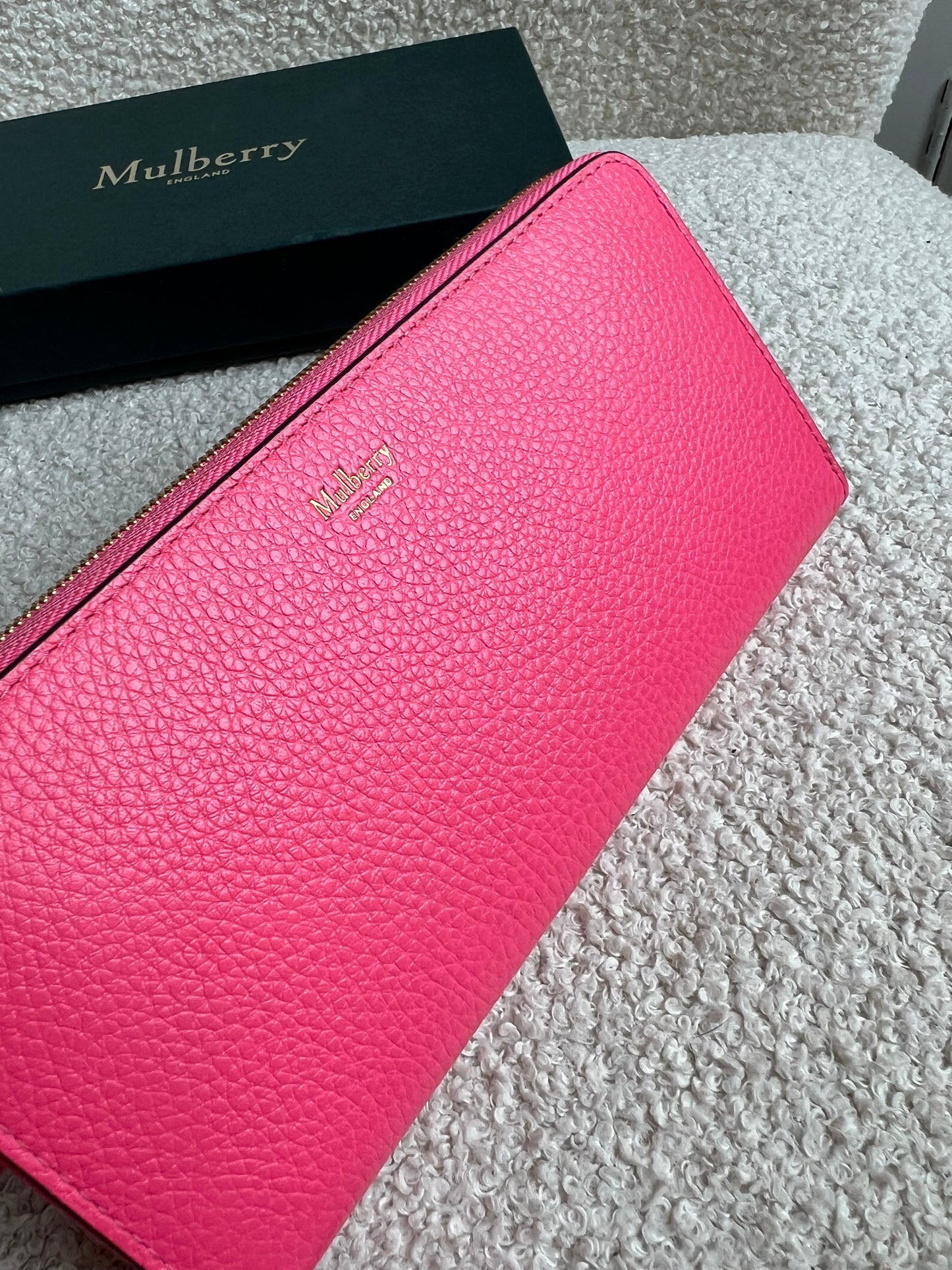 Mulberry Zip Around Continental Wallet (RRP £375)