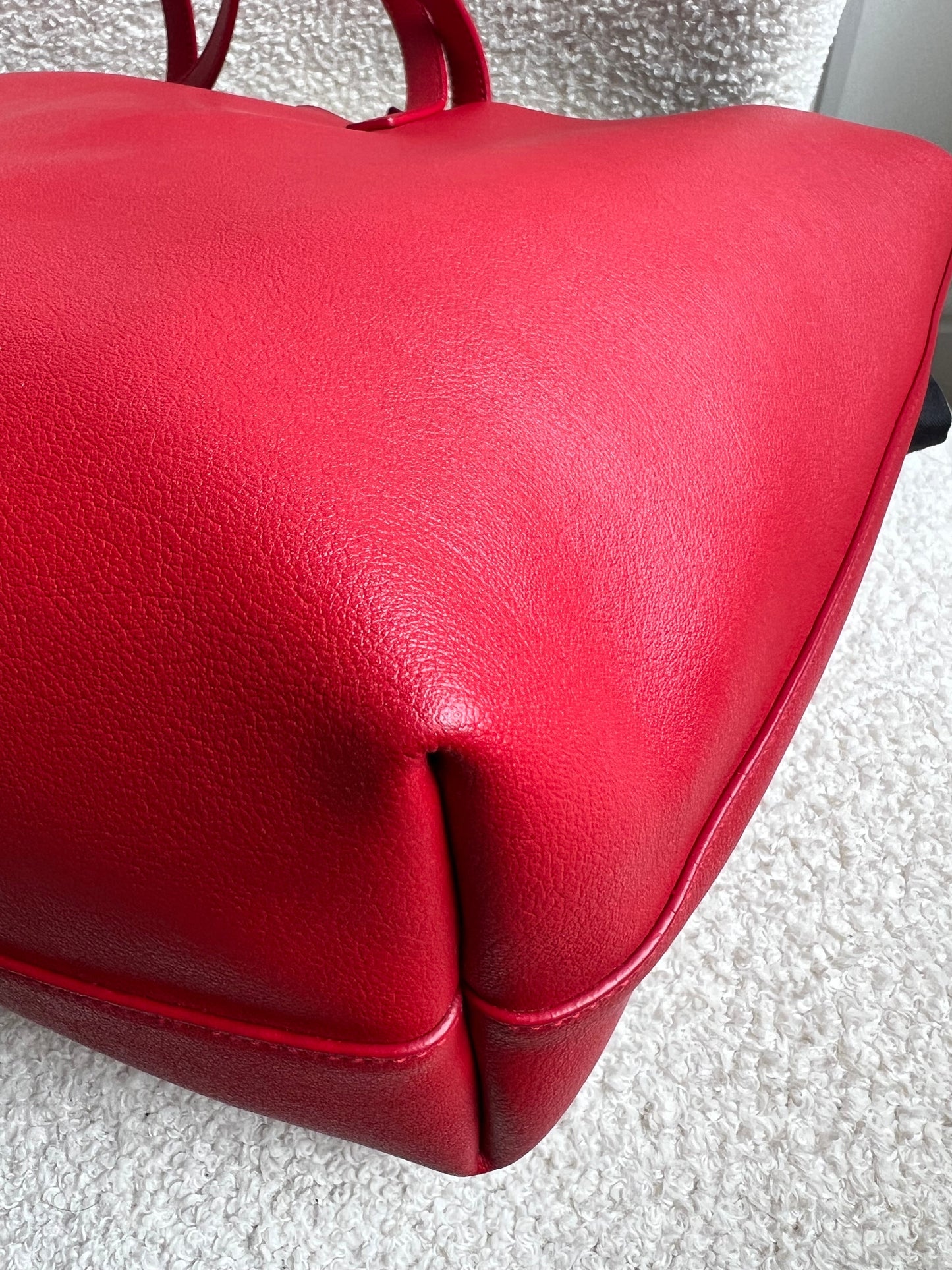 Yves Saint Laurent (YSL) Red E/W Shopping Tote (RRP £1115)