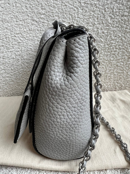 Mulberry Pale Grey Regular Lily Heavy Grain (RRP £1095)