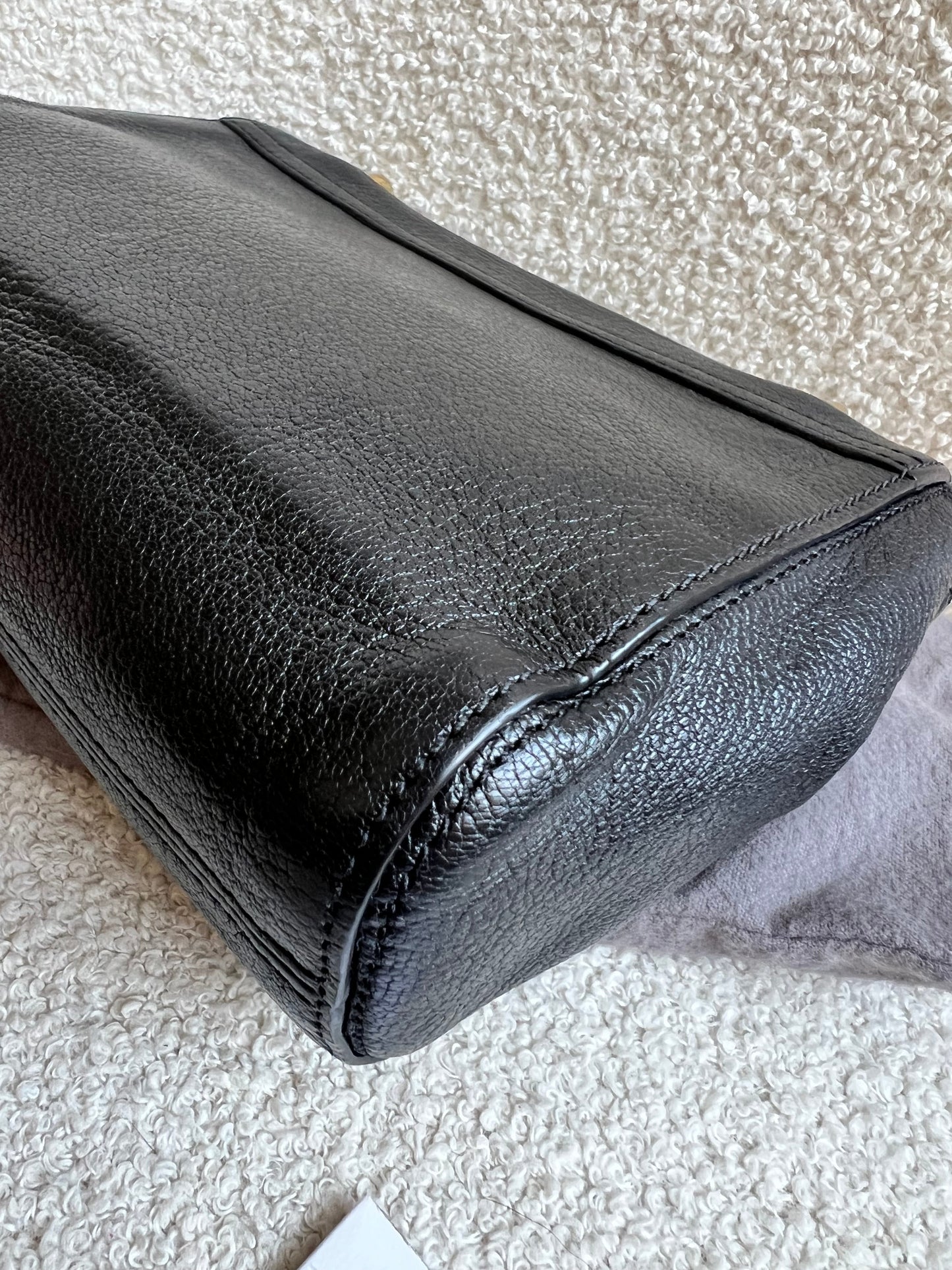 Mulberry Black Regular Lily with Gold Hardware (RRP £995)