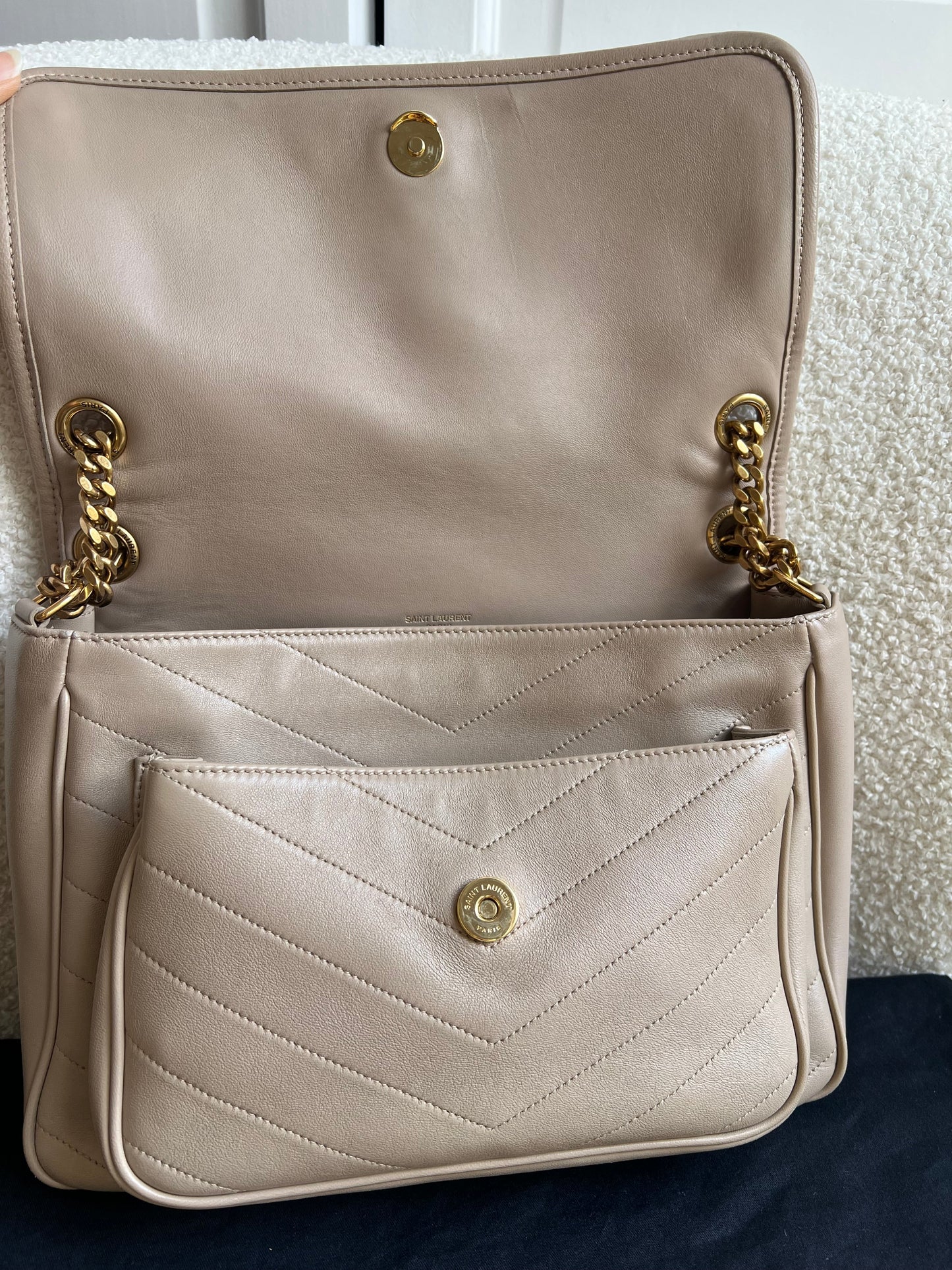 Yves Saint Laurent (YSL) Beige Medium Niki Chain Bag (RRP £2500)