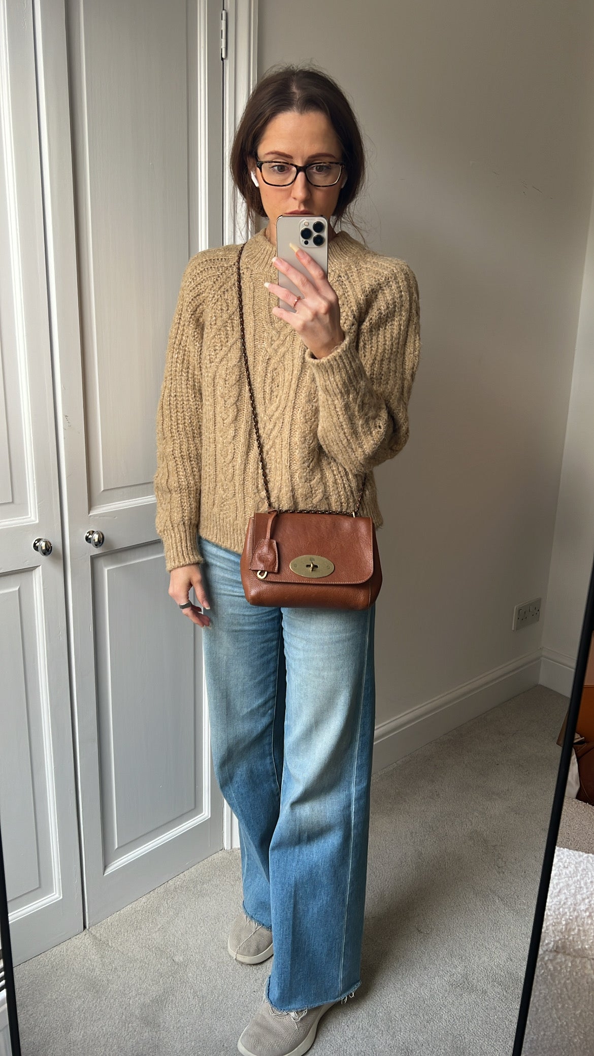 Mulberry Oak Regular Lily with Gold Hardware (RRP £895)