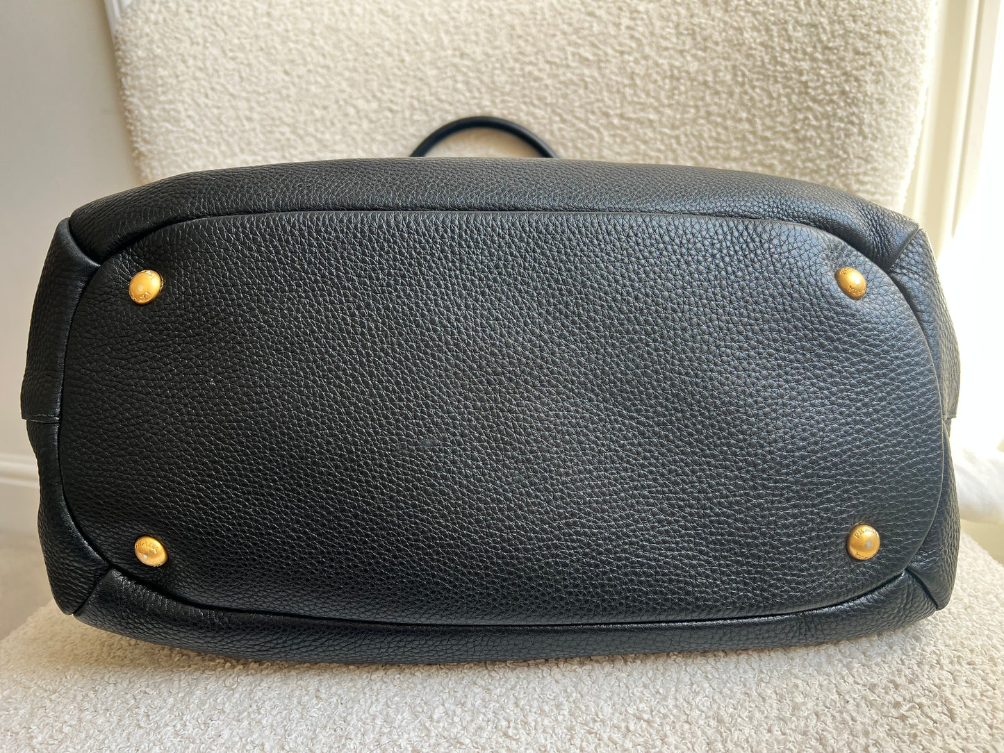 Prada Black Vitello Daino Leather Sacca 2 Manici Hobo Bag