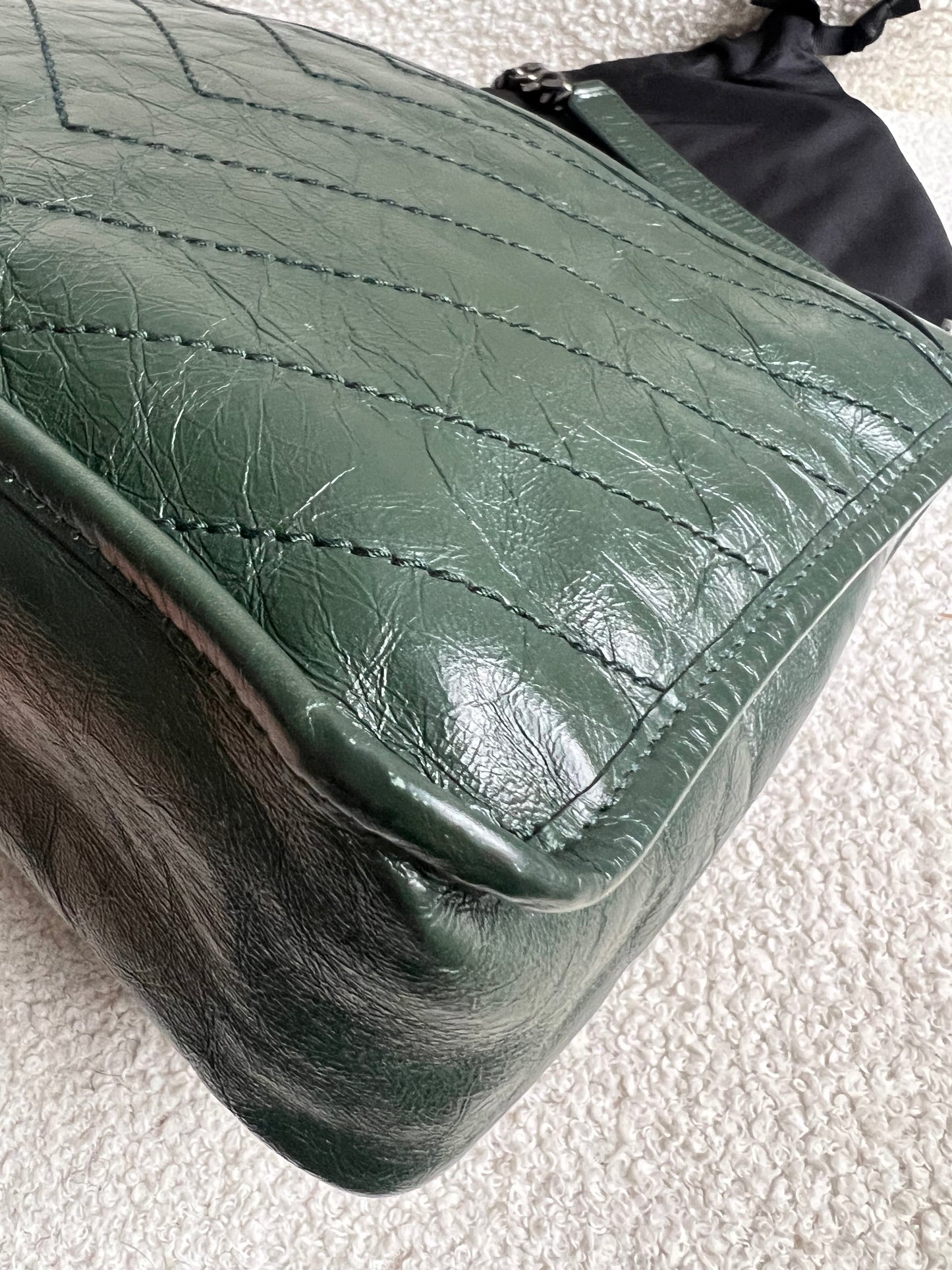 Yves Saint Laurent (YSL) Green Medium Niki Chain Bag (RRP £2430)