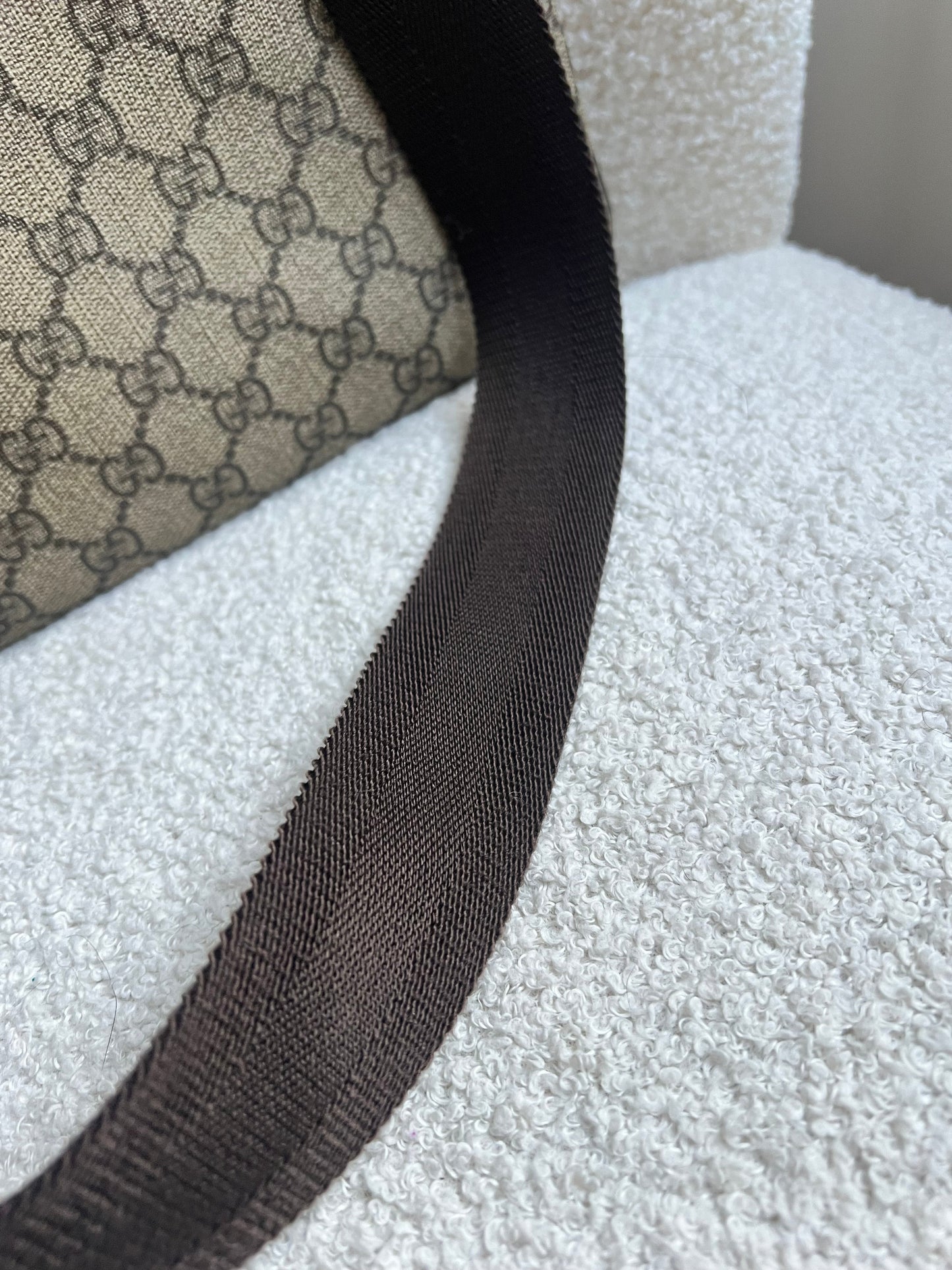 Gucci GG Canvas Messenger Bag