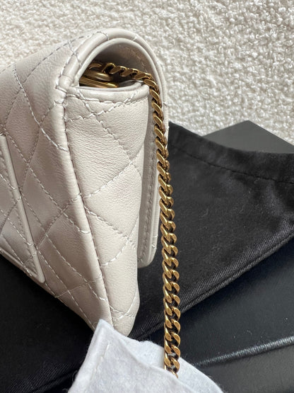 Yves Saint Laurent (YSL) Blanc Vintage Gaby Phone Pouch (RRP £920)