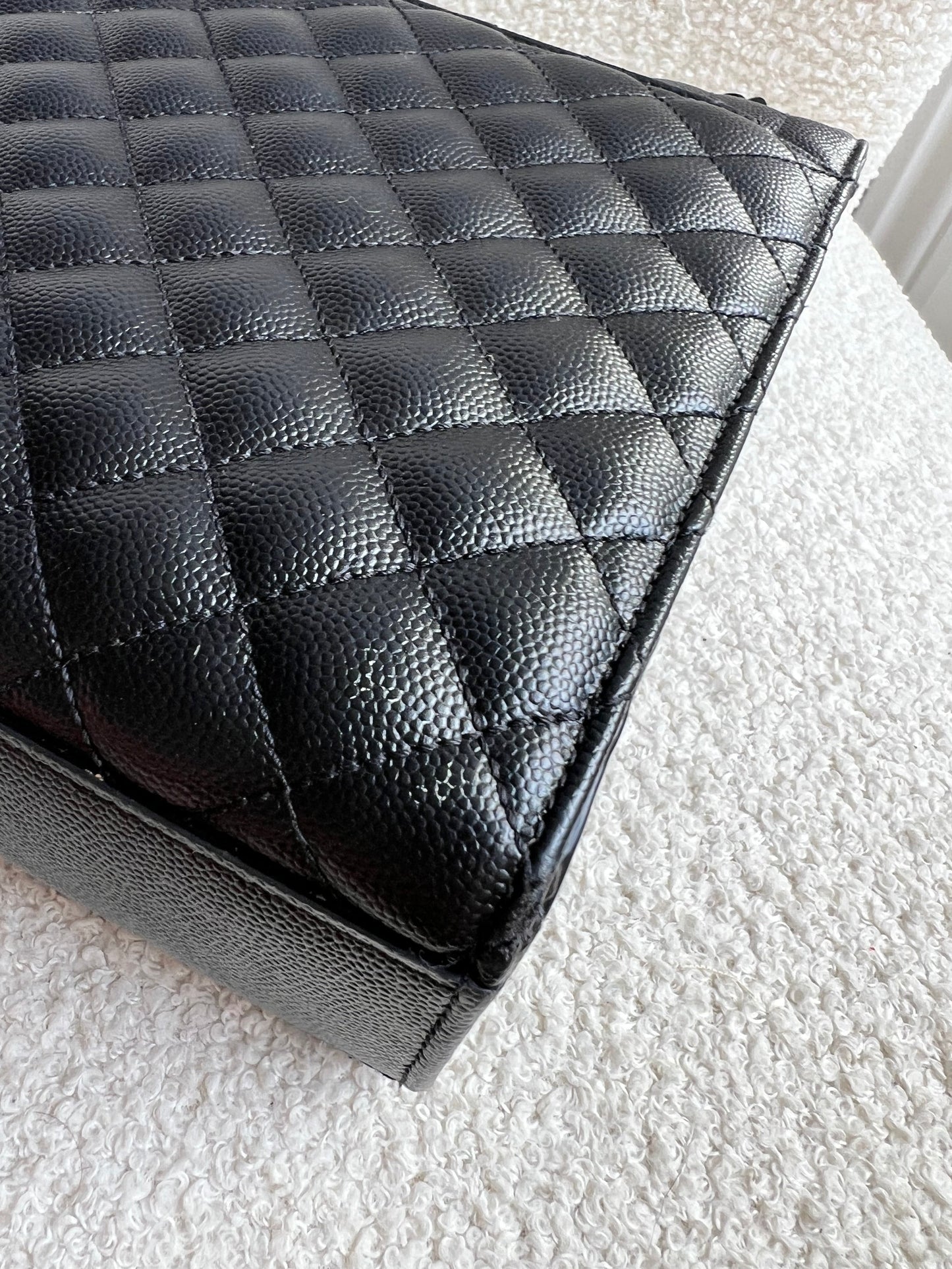 Yves Saint Laurent (YSL) Large Black on Black Envelope Bag (RRP £2,400)