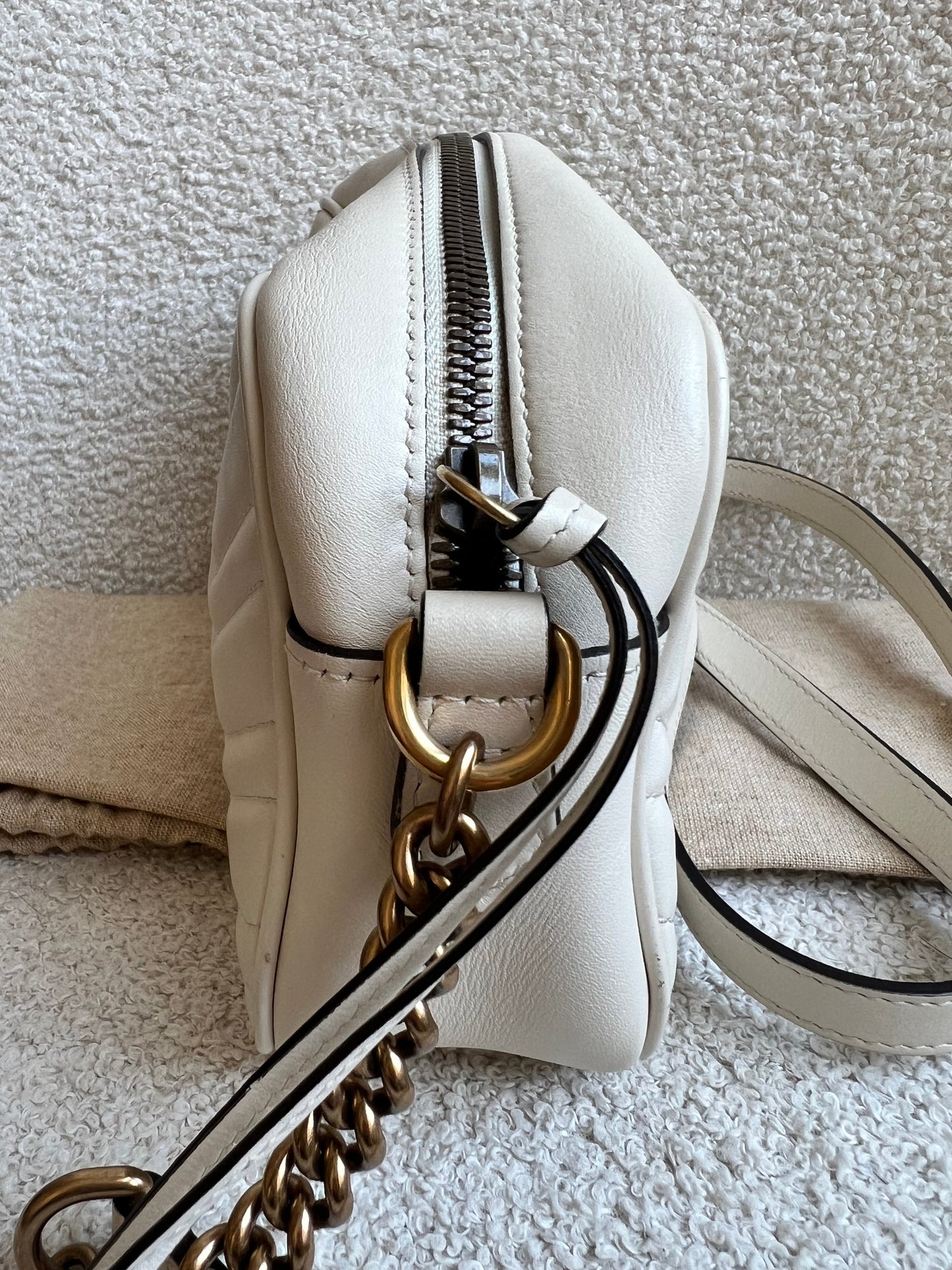 Gucci GG White Marmont Small Shoulder Bag (RRP £1440)