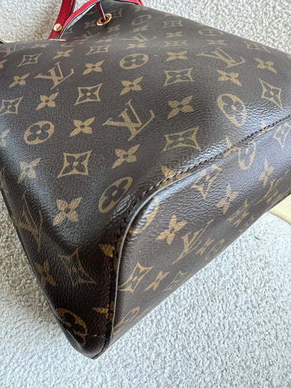 Louis Vuitton Neo Noe Monogram Coquelicot (RRP £1,790)