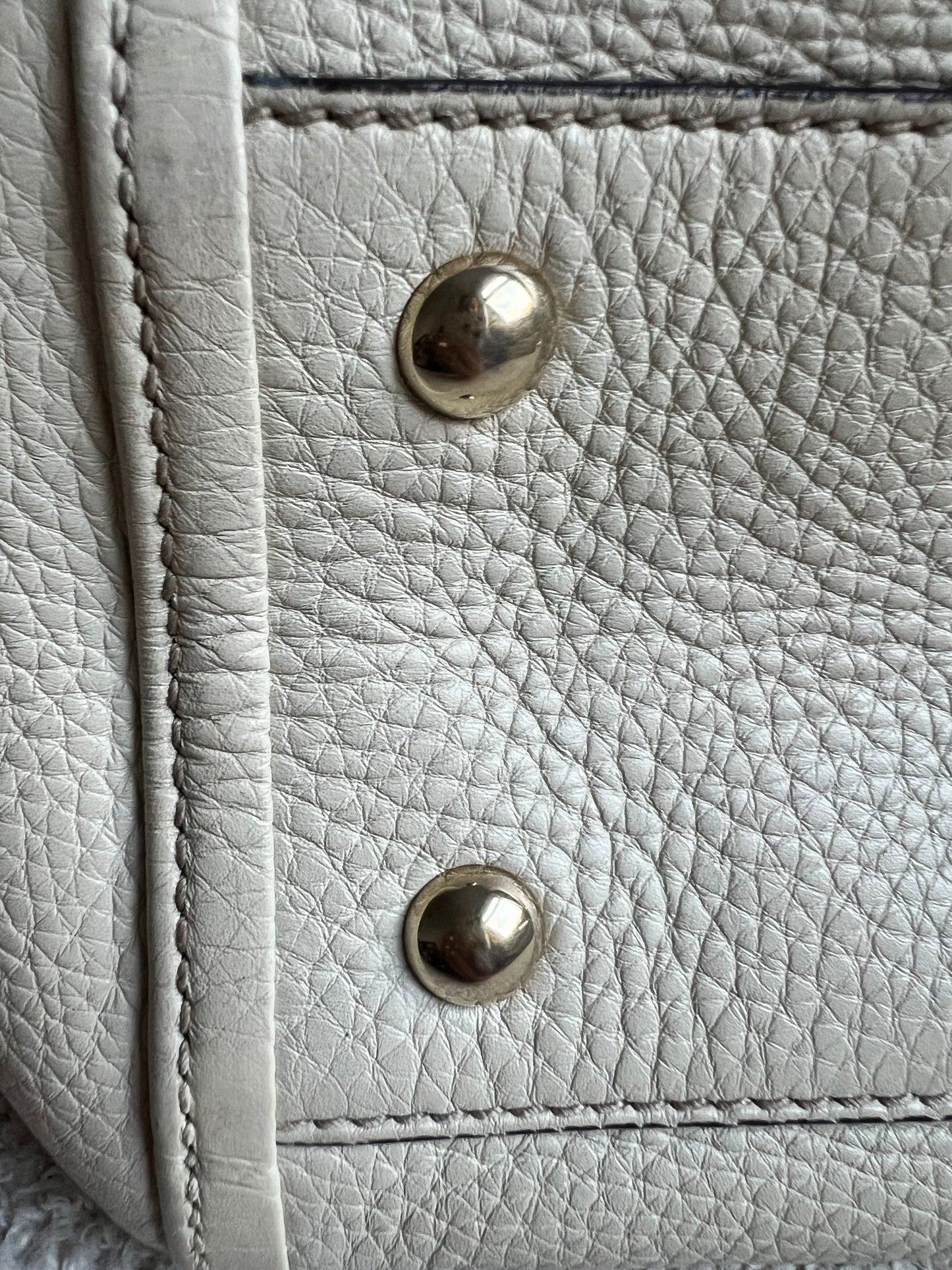 Gucci Soho Tote in Eggshell
