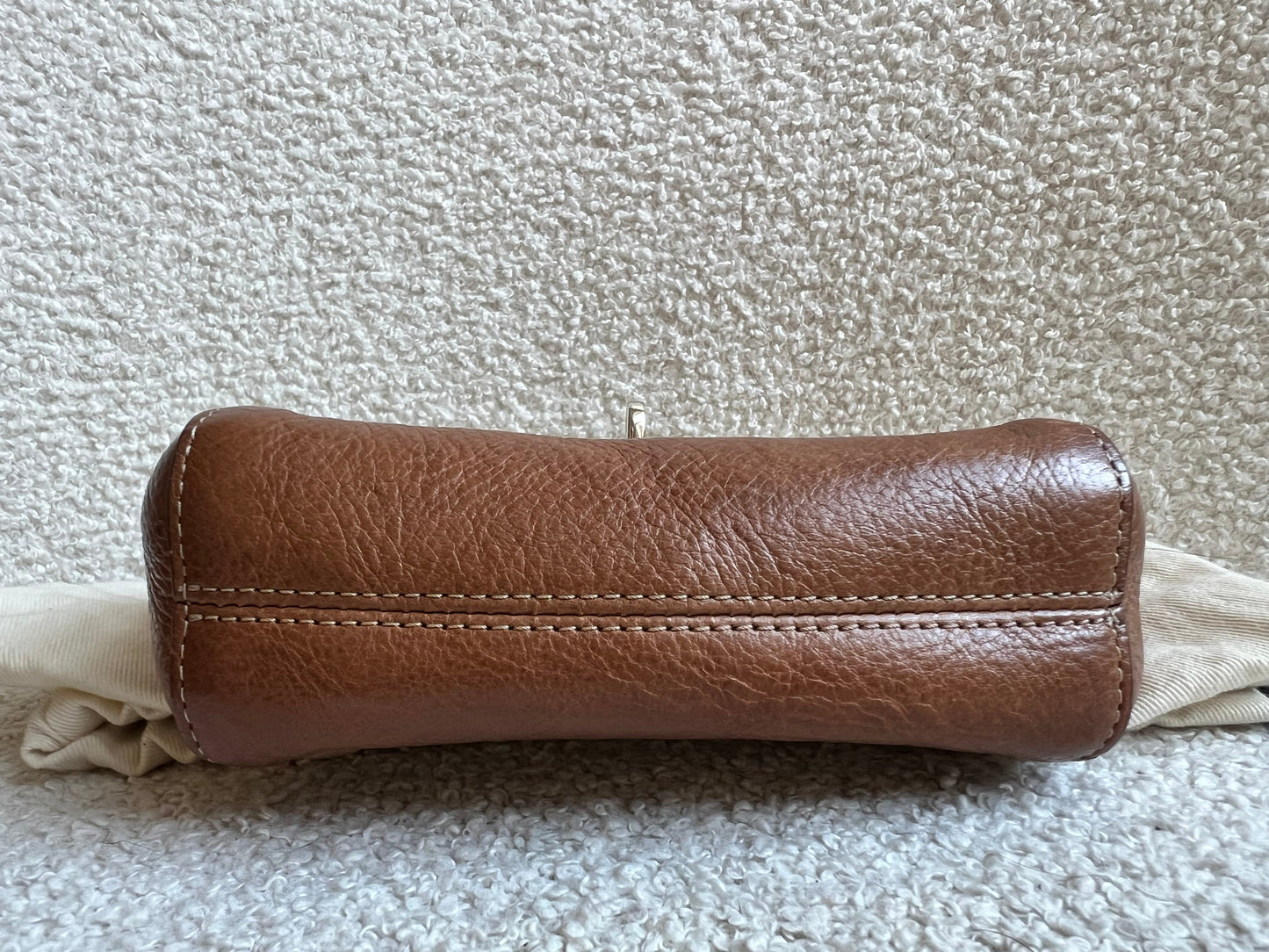 Mulberry Oak Mini Lily with Gold Hardware