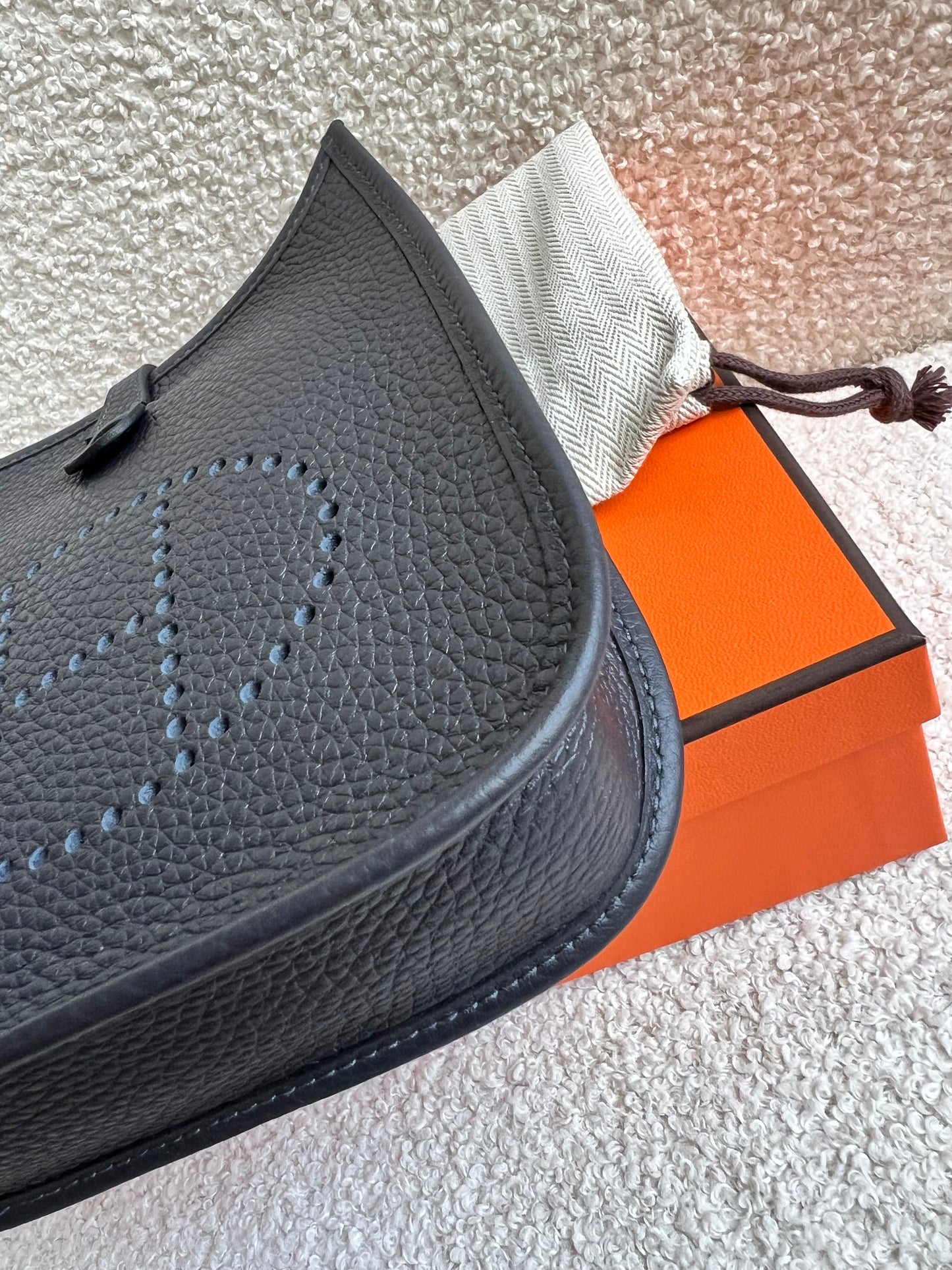 Hermes Evelyne TPM in Caban Clemence Leather with Palladium Hardware