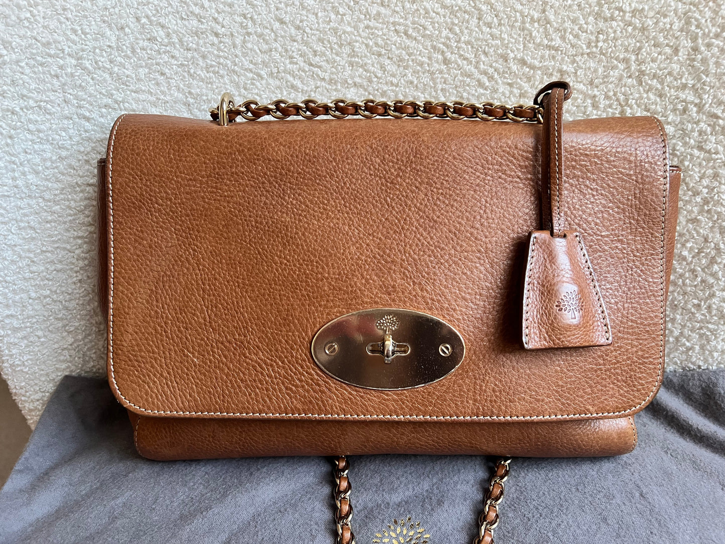 Mulberry Oak Medium Lily with Gold Hardware (RRP £1095)