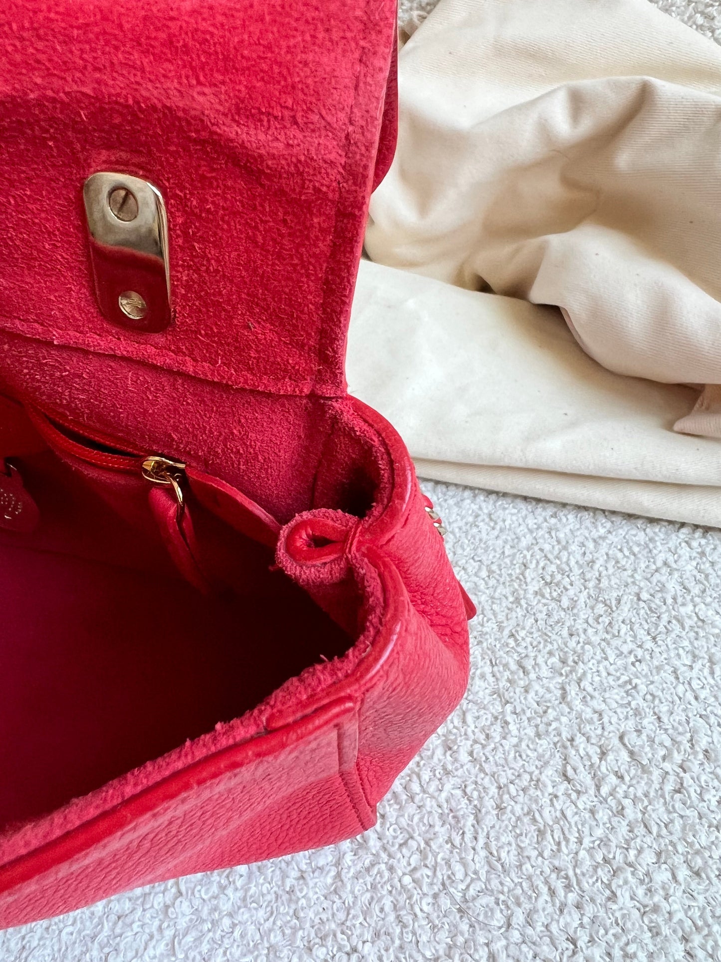 Mulberry Hibiscus Red Regular Lily with Gold Hardware (RRP £995)