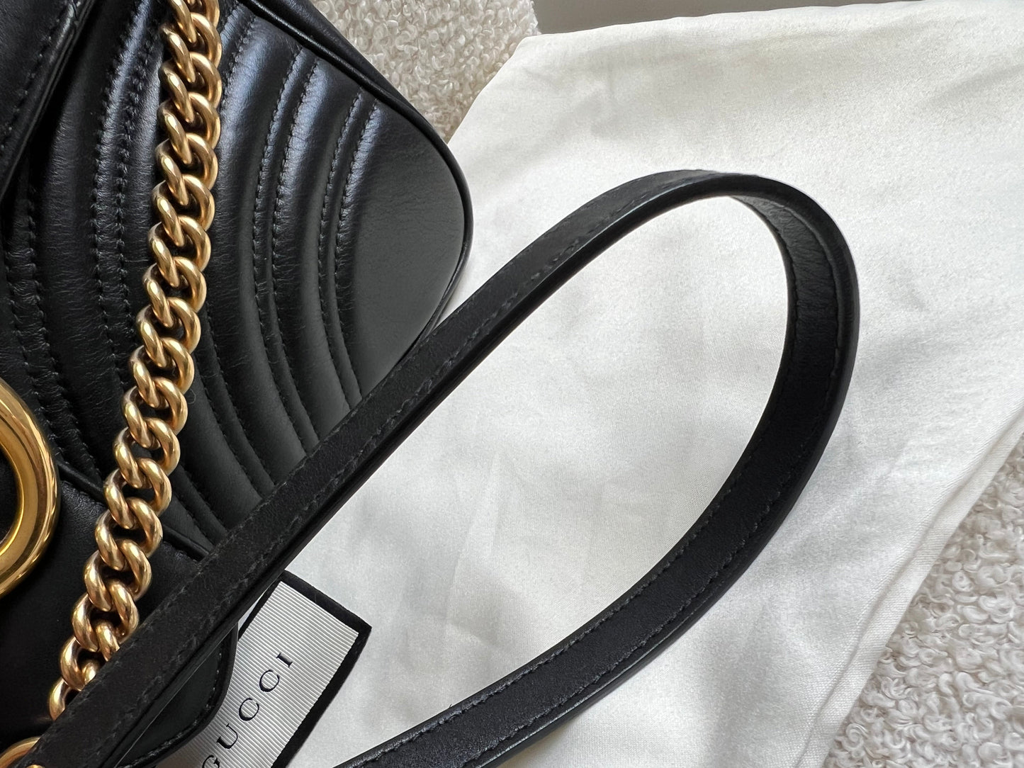 Gucci GG Black Marmont Medium Shoulder Bag (RRP £2,340)