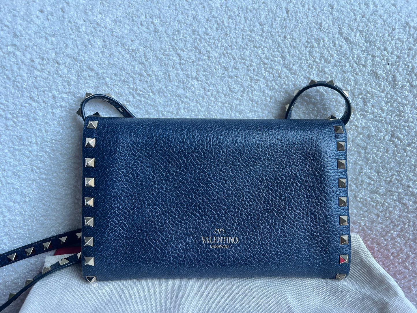 Valentino Garavani Navy Blue Rockstud Crossbody