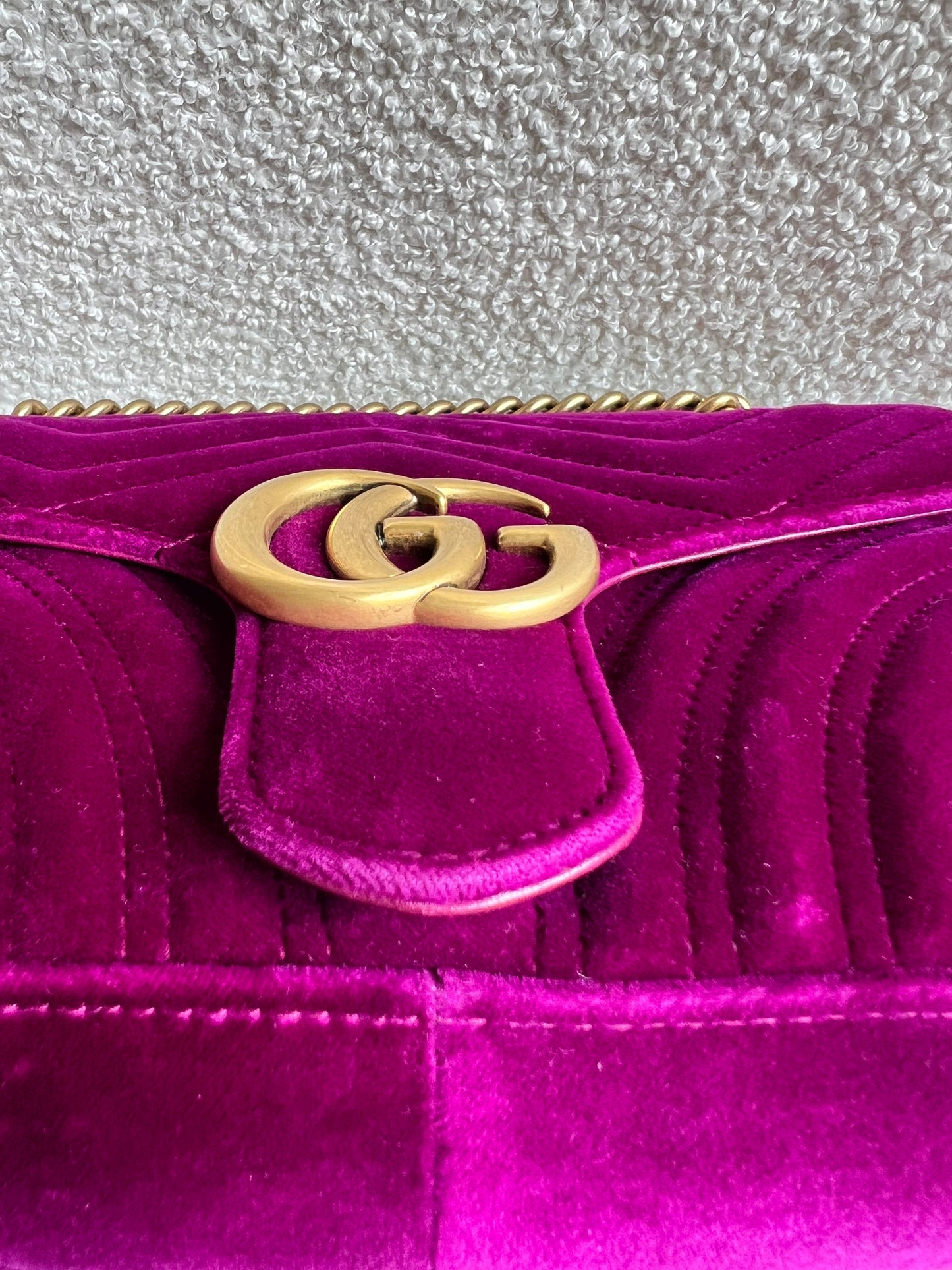 Gucci GG Fuchsia Velvet Marmont Small Shoulder Bag (RRP £1490)