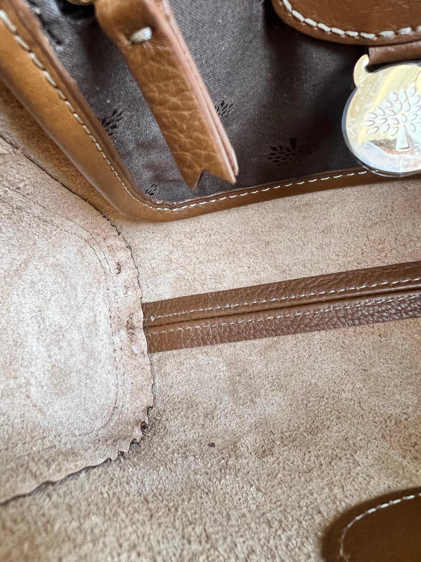 Mulberry Oak Regular Lily with Gold Hardware (RRP £995)