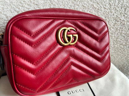 Gucci GG Hibiscus Red Marmont Mini Shoulder Bag (RRP £1360)