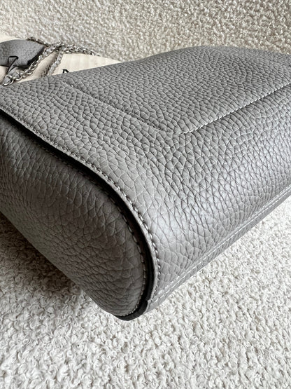 Mulberry Pale Grey Regular Lily Heavy Grain (RRP £1095)
