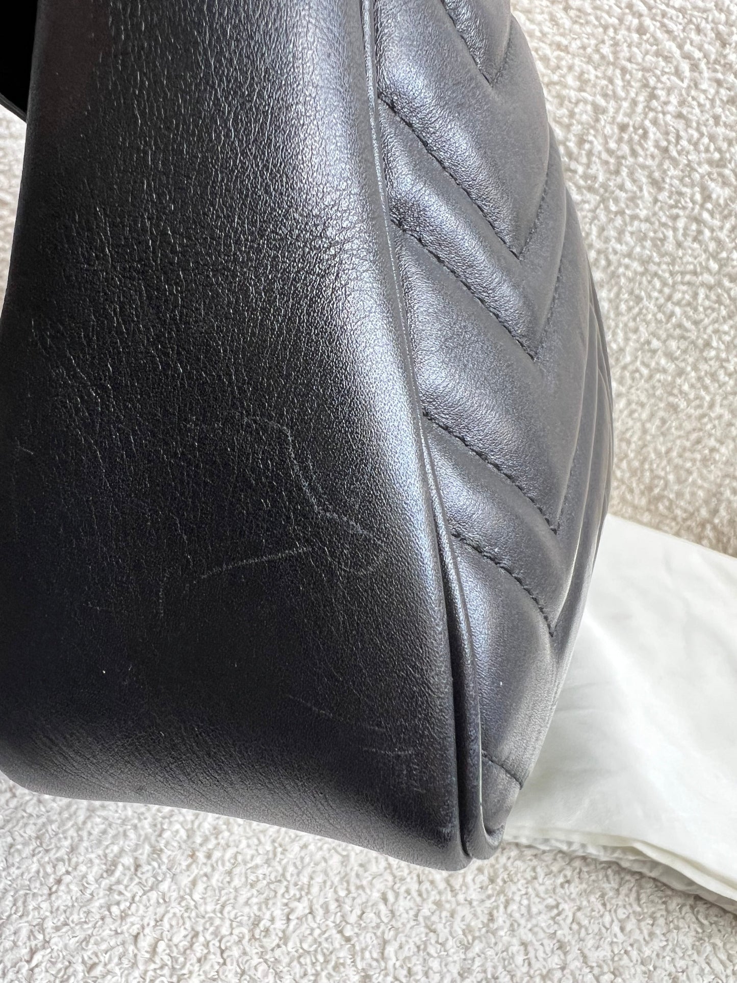 Gucci GG Black Marmont Medium Shoulder Bag (RRP £2,340)