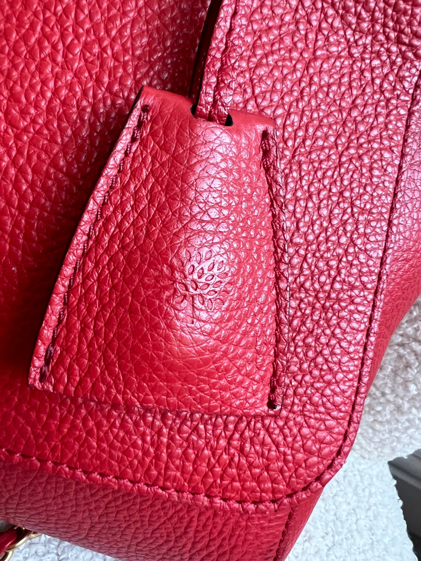 Mulberry Lipstick Red Medium Lily with Gold Hardware (RRP £1095)