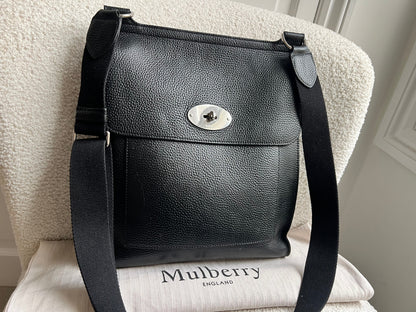Mulberry Large Black Antony (RRP £825)