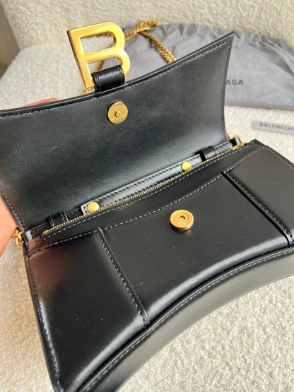 Balenciaga Black Hourglass Wallet on Chain (RRP £1190)