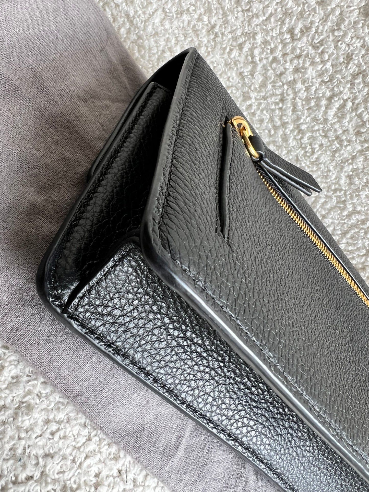 Mulberry Black Small Darley Cross Body Bag (RRP £650)
