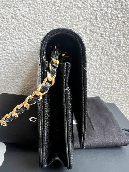 Chanel Black Caviar Wallet on Chain (RRP £2,930)
