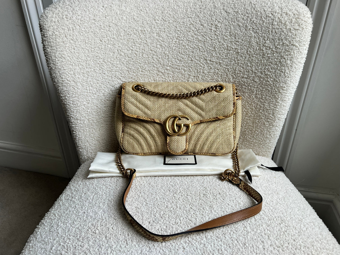Gucci GG Beige Raffia Marmont Small Shoulder Bag (RRP £1,570)