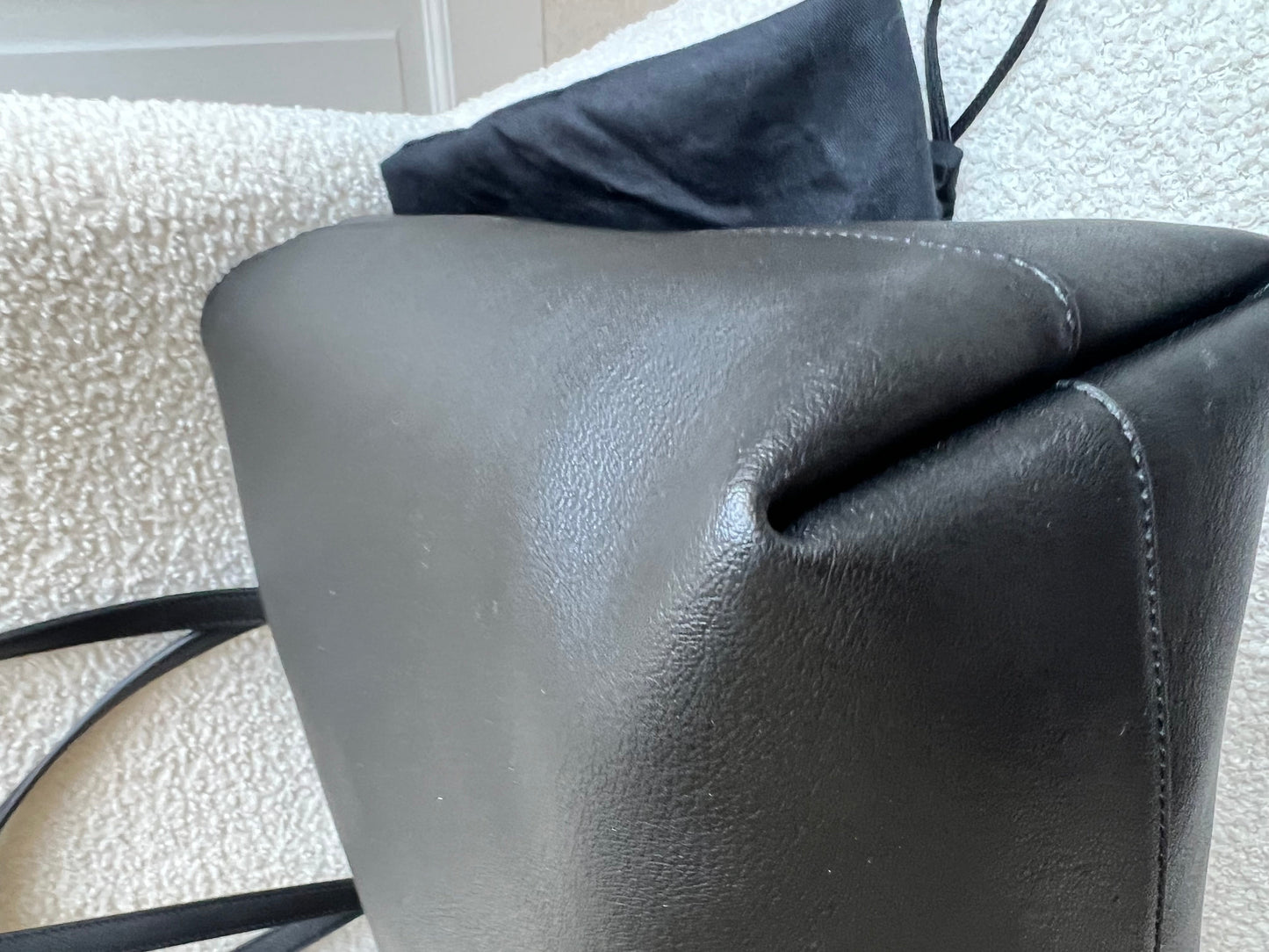 Yves Saint Laurent (YSL) Black E/W Shopping Tote (RRP £1115)