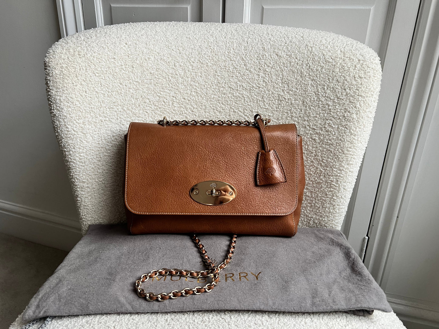 Mulberry Oak Medium Lily with Gold Hardware (RRP £1095)