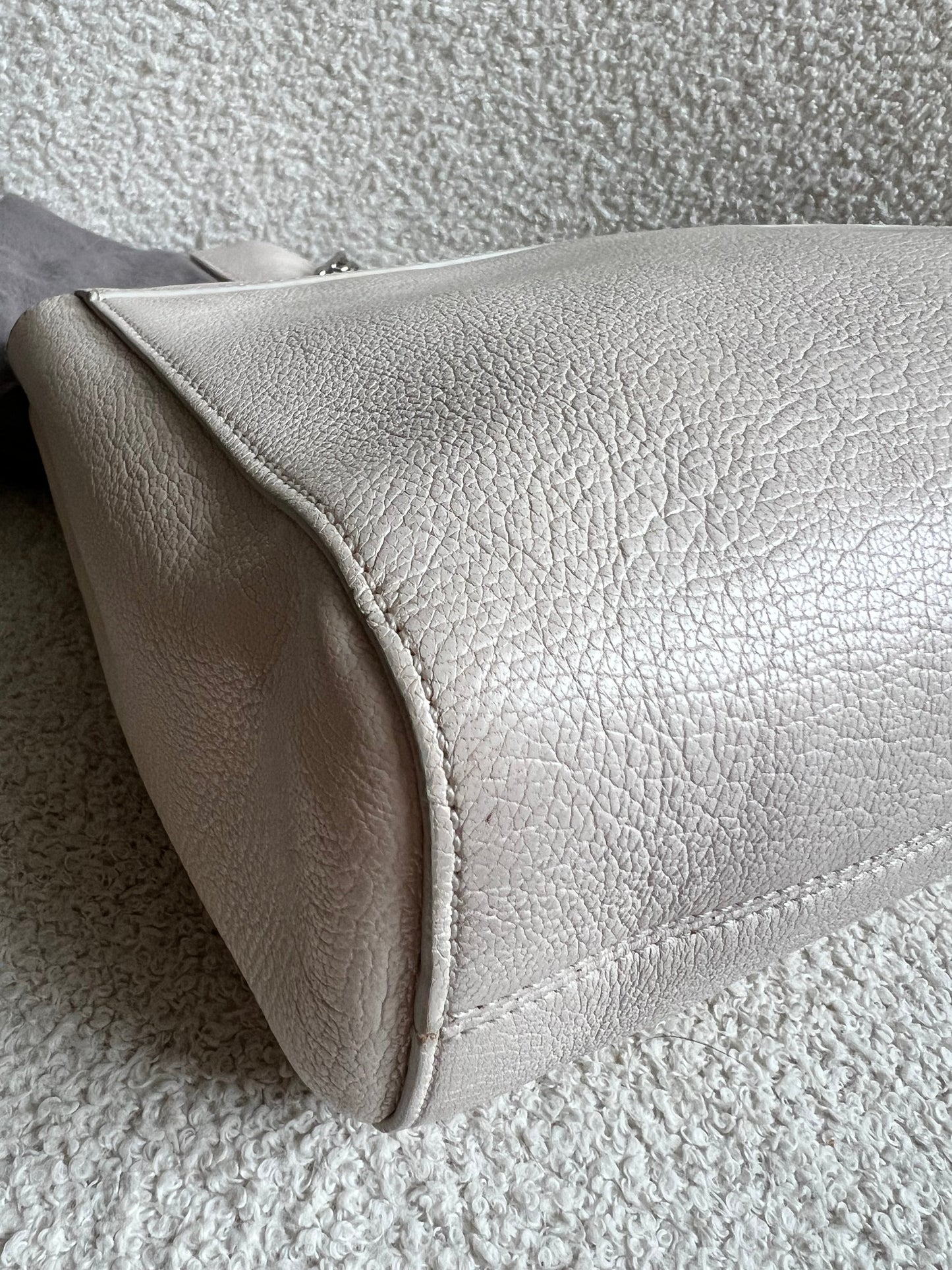Mulberry White Medium Lily with Silver Hardware (RRP £1095)