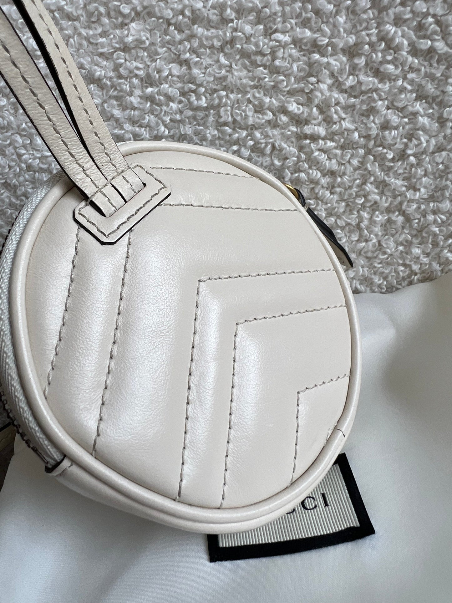 Gucci White GG Marmont Coin Pouch on Strap (RRP £395)
