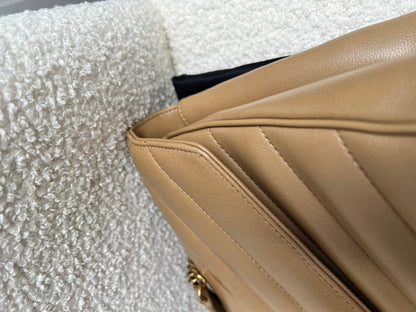 Yves Saint Laurent (YSL) Medium Natural Tan LouLou (RRP £2145)