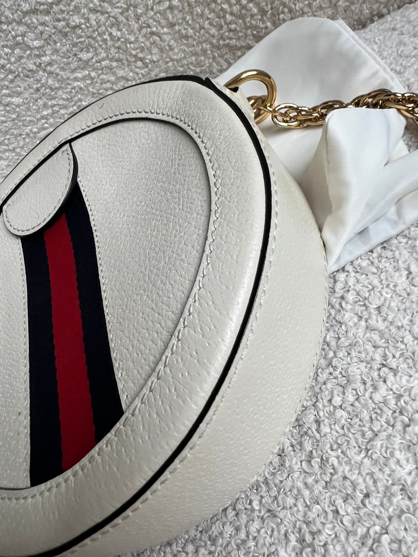 Gucci GG Round White Ophidia Small Shoulder Bag