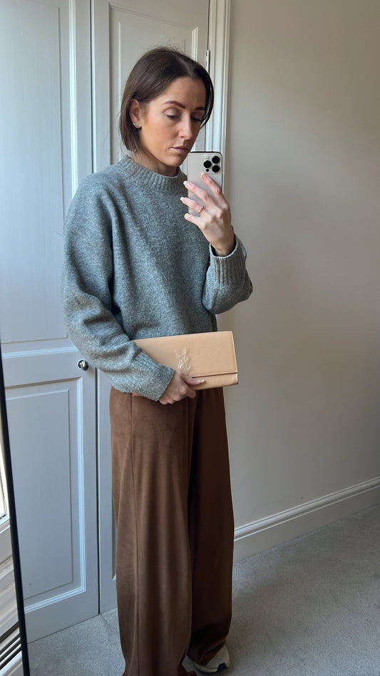Yves Saint Laurent (YSL) Beige Patent Belle de Jour Clutch