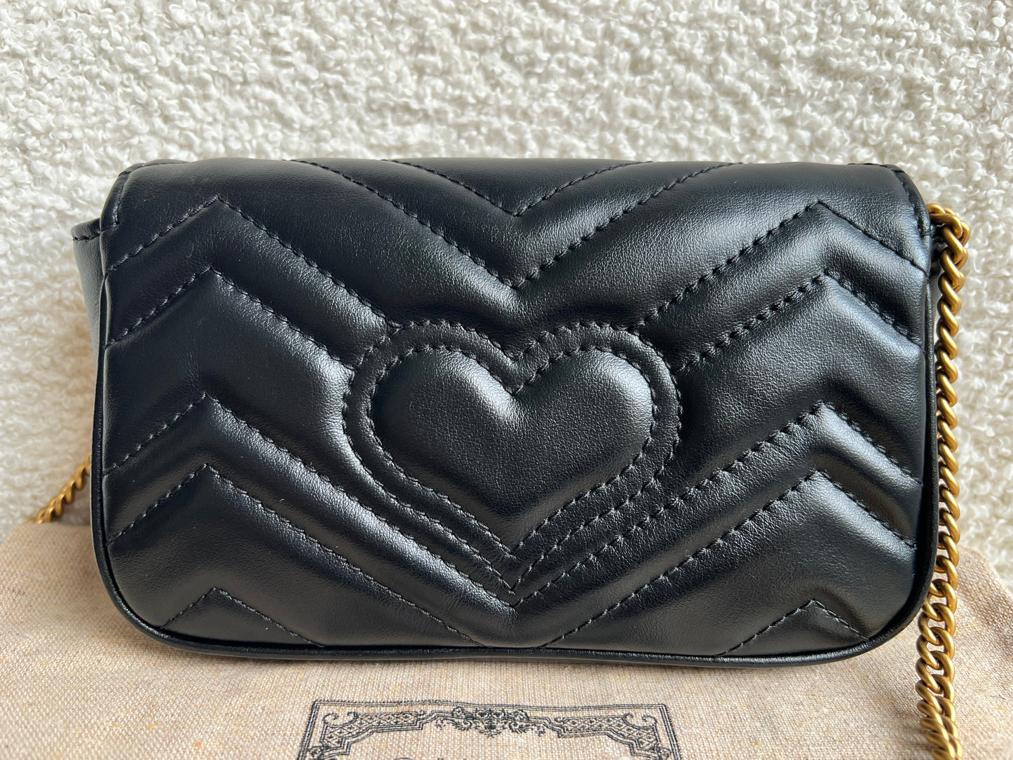 Gucci GG Black Marmont Super Mini Shoulder Bag (RRP £985)